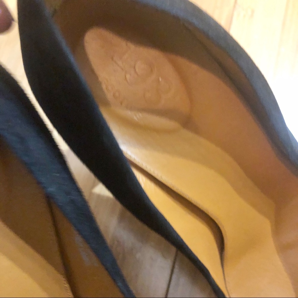 Madewell 1937 Film Noir Black Suede Pump - Picture 5 of 7